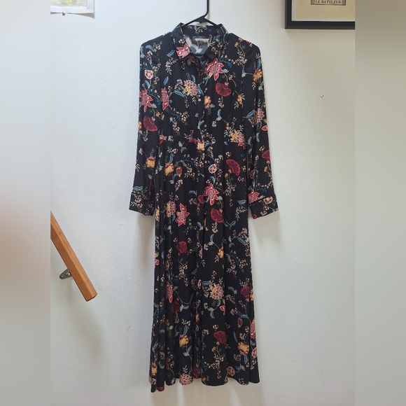 Zara Dress/Robe - Picture 3 of 9